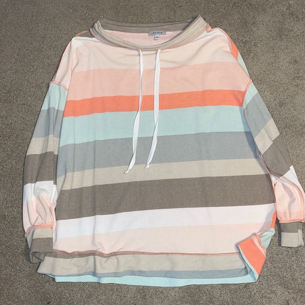 Super cute striped top